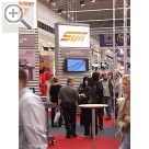 Messeimpressionen von der Automechanika 2004 Teil 4. Auf dem Stand von SUN Diagnostics wurden zu den einzelnen Produktbereichen Info-Zonen eingerichtet.  