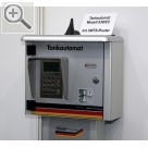 Automechanika 2008 Vllig losgelst. Der lmatic Tankautomat Modell 630/EC hat eine integrierte UMTS Einheit und bentigt somit keinen festen Telefonanschlu zur Datenbertragung vor und whrend der Tankung.  