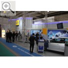 Automechanika 2010 Hella und Gutmann waren mit ihren Stnden vis-à-vis auf der  Automechanika 2010. Ein geschlossner Reiverschluss symbolisierte die Zusammengehrigkeit.  