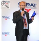 CARAT Leistungsmesse 2013 Auf der CARAT Leistungsmesse 2013 - Thomas Vollmar, Geschftsfhrer CARAT, vergibt den Marketing Award 2013.  