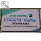 Impressionen von  der Automechanika 2016. Die VERSYMMETRIC Tragarme der hydraulischen HOFMANN Zweisulenbhne duolift HL 3500 mit erlauben ein bequemes aufnehmen der Fahrzeuge und decken einen groen Aufnahmebereich ab.  