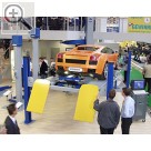 ZIPPO Lifts auf der Automechanika 2004 Ganz neu und zum ersten Mal auf der Automechanika zu sehen, die 4-Sulen-Hebebhne DeltaLift. Zippo 