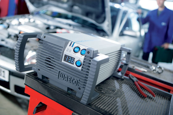 WAECO PerfectCharge W2000 