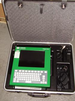 Verkaufe: Hella Gutmann mega macs 55, Vorführgerät! - Drei Geräte in einem - für Profis, die nur das Beste wollen:
Diagnose, Motor- und Systemtest mit Multimeter und Oszilloskop sowie eine grosse Informationsdatenbank.
Der mega macs 55 ist auch nach über 14 Jahren der unangefochtene Meister aller Klassen und gehört laut Umfragen zu den beliebtesten Testern bei Werkstattprofis.
mega macs 55:
- Fehlercodes lesen/löschen
- Erklärung der Fehlercodes mit ausführlichen Informationen
- Steuergerätekommunikation
-Parameterdarstellung (bis zu 8 gleichzeitig) mit Grafik und
Erklärungen
- Stellgliedtest
- Codierung
- Grundeinstellung
- Service-Rückstellung
- schnelles Multimeter mit grafischer Darstellung
- 2-Kanal-Oszilloskop
- Druckfunktion für alle Messergebnisse
- Diagnose aller Bauteile mit Anleitung zum korrekten
Messanschluß
- automatische Auswertung der Signale
- Schaltpläne mit Kabelfarben u. Zusatzinformationen
- Inspektionspläne
- Bauteilepsoition mit Motor- u. Innenraumbildern,
im Koffer sind ausserdem enthalten:
ST1-kabel mit CARB-Stecker, Adapter VW, BMW, Mercedes
38-polig, Opel, Messkabel grün/schwarz, rot/schwarz,
Krokodilklemmen, Prüfspitzen, air macs base,
Anwenderhandbuch, Netzteil.
Lizenz-Update u. Lizenz Call-Center kostenpflichtig
