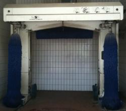 Portal Waschanlage California Kleindienst